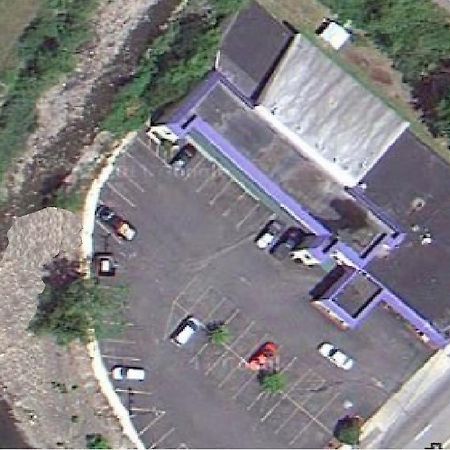 Econo Lodge Utica Exterior foto